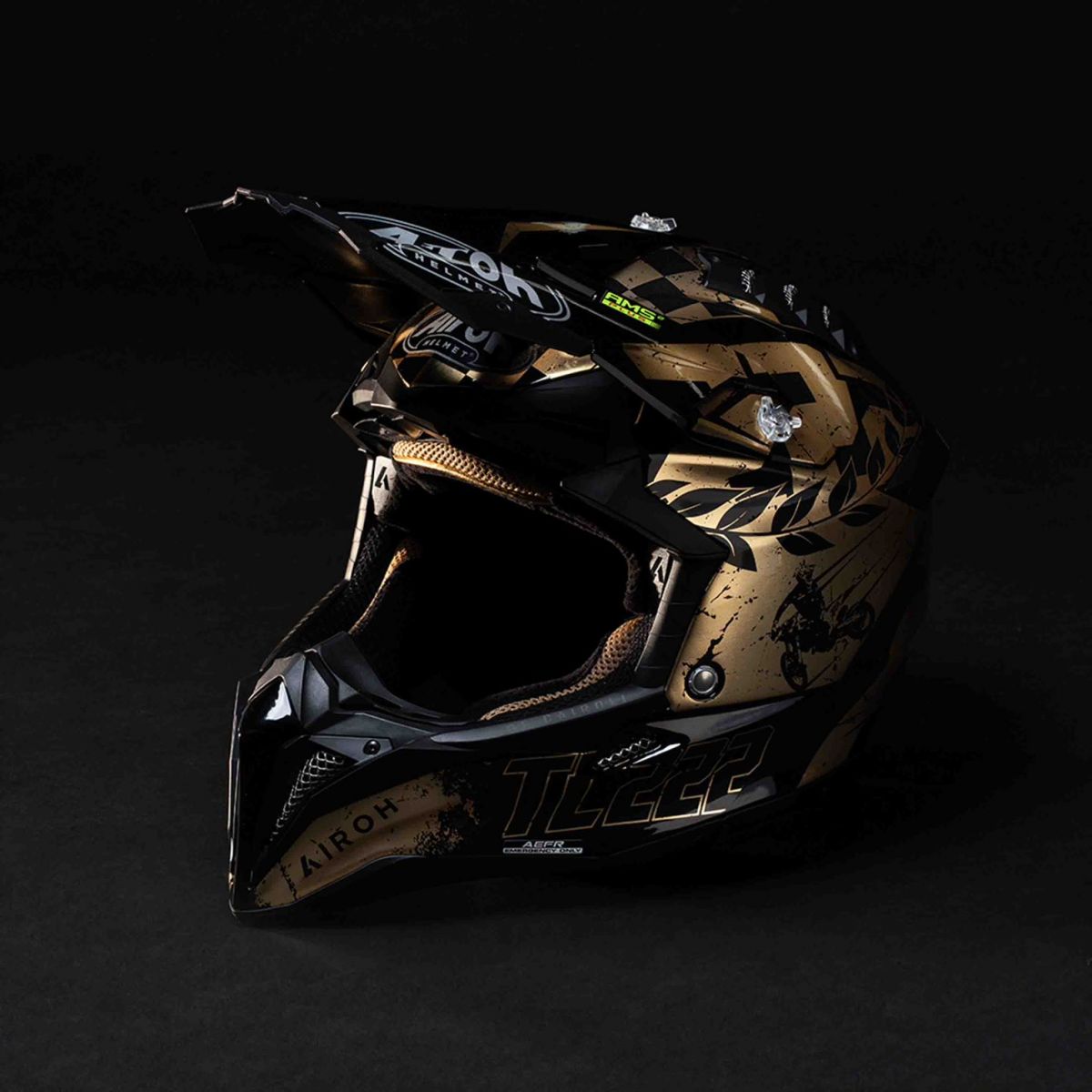 AIROH AVIATOR 3 LEGEND - THE SPECIAL EDITION THAT CELEBRATES TONY 